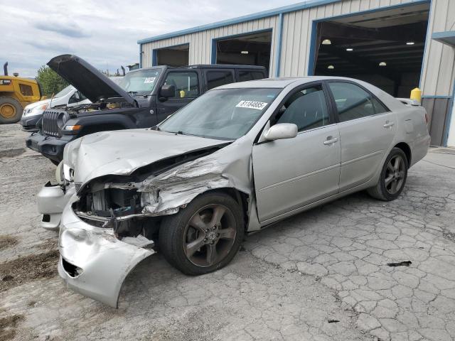 2005 TOYOTA CAMRY SE, 