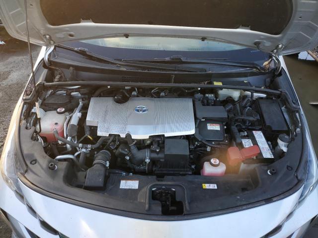 JTDKARFP6H3057683 - 2017 TOYOTA PRIUS PRIM SILVER photo 11