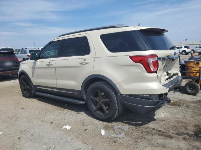 1FM5K7D8XJGB52364 - 2018 FORD EXPLORER XLT Beżowy zdjęcie 2