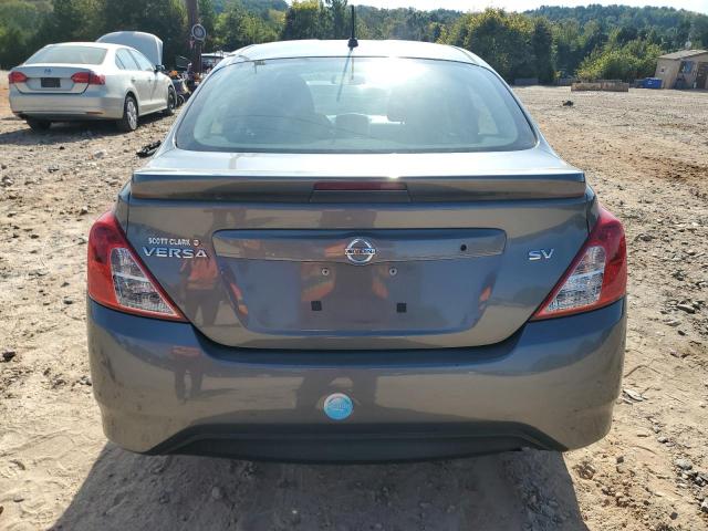 3N1CN7AP3HL847440 - 2017 NISSAN VERSA S GRAY photo 6