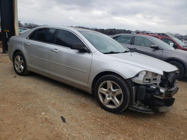 1G1ZB5E09CF214132 - 2012 CHEVROLET MALIBU LS GRAY photo 4