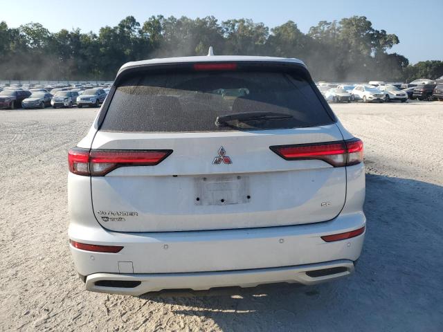 JA4J3UA82PZ022024 - 2023 MITSUBISHI OUTLANDER SE WHITE photo 6