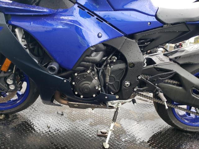 JYARN66Y1PA001022 - 2023 YAMAHA YZFR1 BLUE photo 8