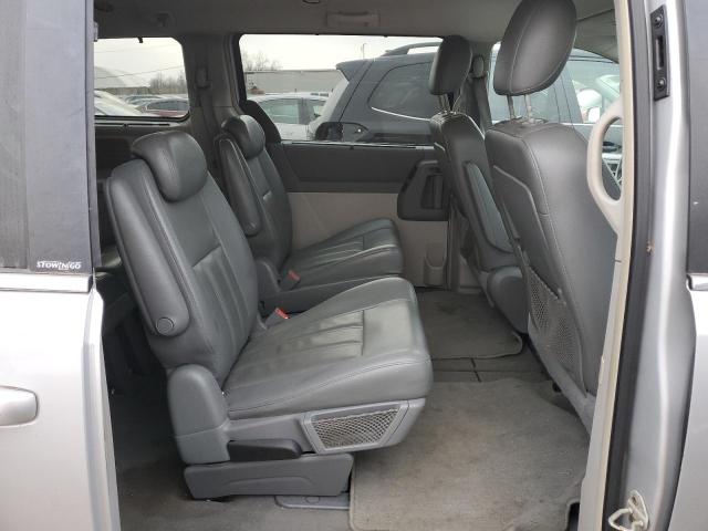 2A8HR54189R615982 - 2009 CHRYSLER TOWN & COU TOURING 银色 照片 11