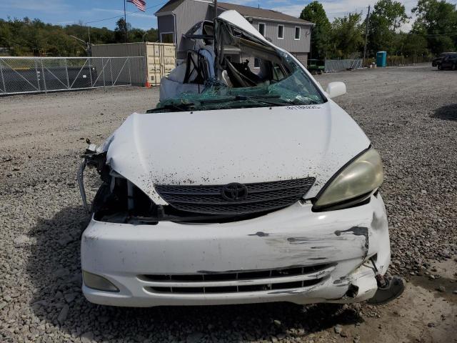 4T1BF30K23U061093 - 2003 TOYOTA CAMRY LE თეთრი ფოტო 5