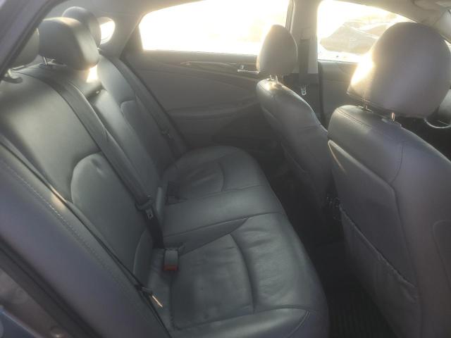 5NPEC4AC3DH612831 - 2013 HYUNDAI SONATA SE GRAY photo 10