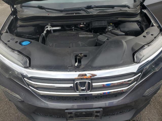 5FNYF6H17JB054304 - 2018 HONDA PILOT LX ნაცრისფერი ფოტო 12