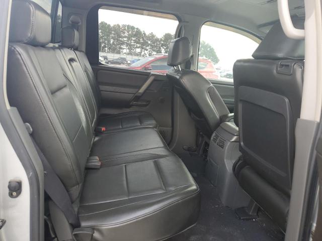 1N6BA07B96N543188 - 2006 NISSAN TITAN XE Күміс фото 10