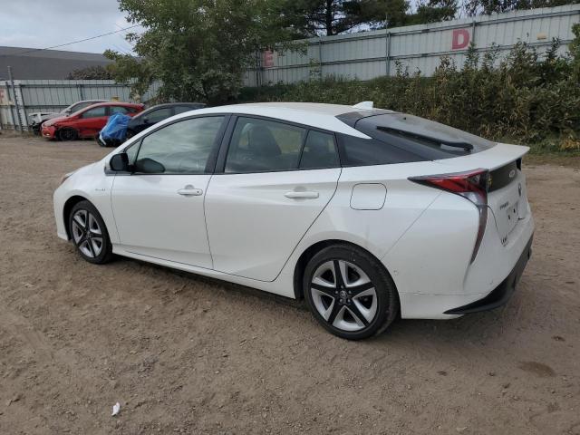 JTDKARFU8J3055784 - 2018 TOYOTA PRIUS თეთრი ფოტო 2
