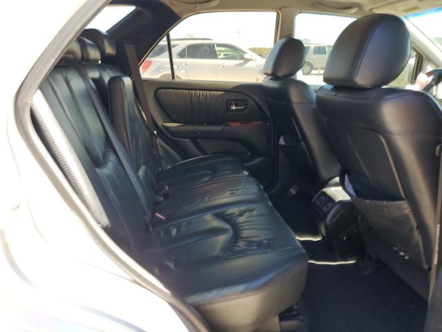 JTJGF10U820149732 - 2002 LEXUS RX 300 SILVER photo 11