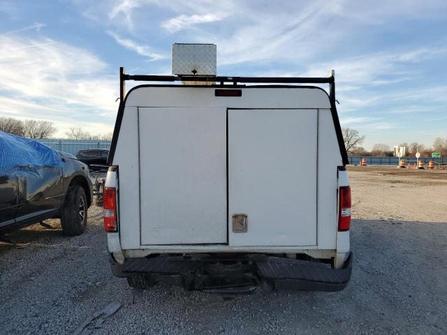 1FTRF12226NA53787 - 2006 FORD F150 WHITE photo 10