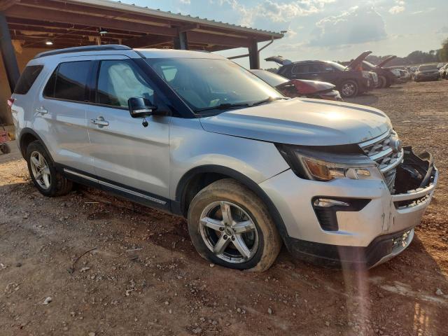 1FM5K7D84JGB48133 - 2018 FORD EXPLORER XLT Gümüş foto 4