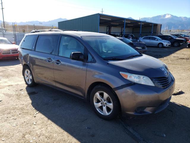 5TDKK3DC8DS339617 - 2013 TOYOTA SIENNA LE GRAY photo 4