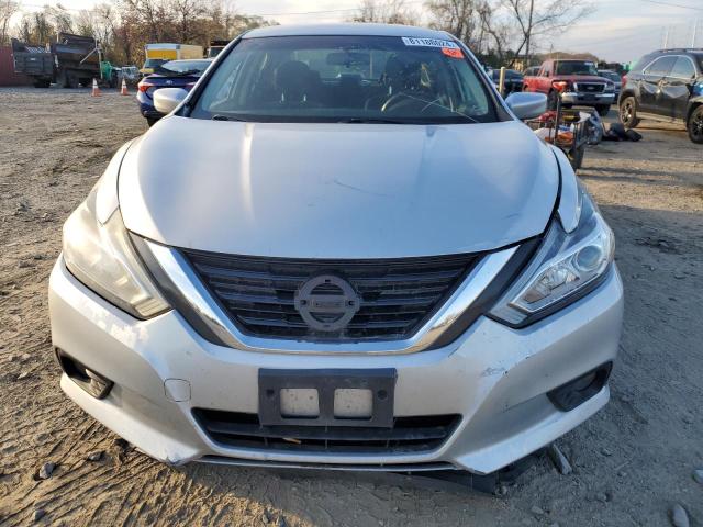 1N4AL3AP9HC226630 - 2017 NISSAN ALTIMA 2.5 SILVER photo 5