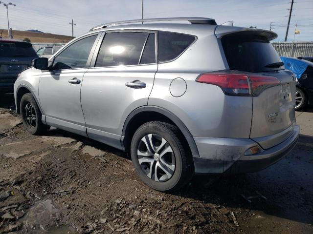 2T3BFREV8JW728436 - 2018 TOYOTA RAV4 LE SILVER photo 2