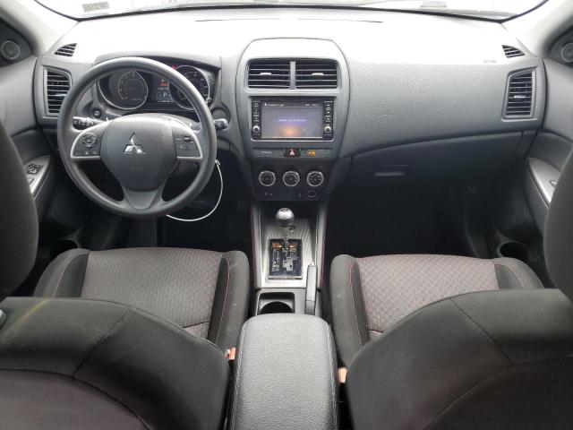 JA4AR3AU9JU013539 - 2018 MITSUBISHI OUTLANDER ES Белый фото 8