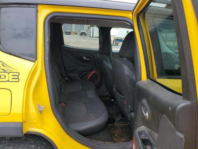 ZACCJBCT7FPB98560 - 2015 JEEP RENEGADE TRAILHAWK Jaune photo 11