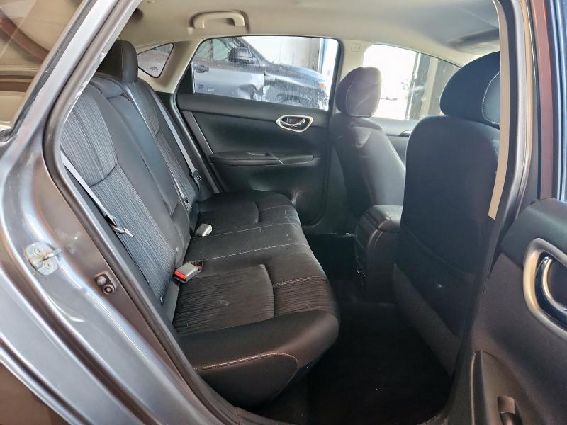 3N1AB7AP3JY295091 - 2018 NISSAN SENTRA S Szary zdjęcie 10