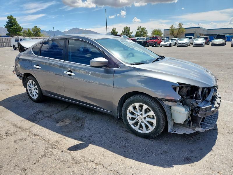 3N1AB7AP3JY295091 - 2018 NISSAN SENTRA S Szary zdjęcie 4