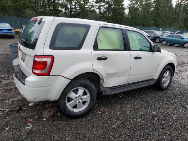 1FMCU0C79AKA63514 - 2010 FORD ESCAPE XLS WHITE photo 3