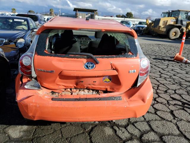 JTDKDTB31D1048113 - 2013 TOYOTA PRIUS C ORANGE photo 6