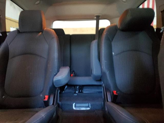 1GNKRHKD0HJ311650 - 2017 CHEVROLET TRAVERSE LT WHITE photo 10