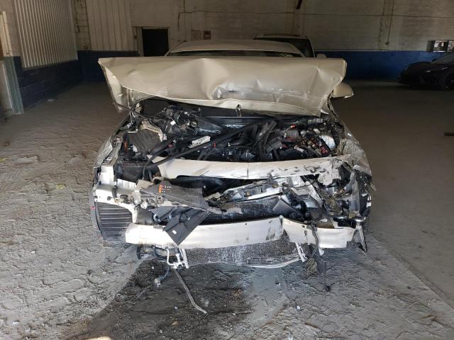 2G4GR5EK2C9142979 - 2012 BUICK REGAL 银色 照片 5