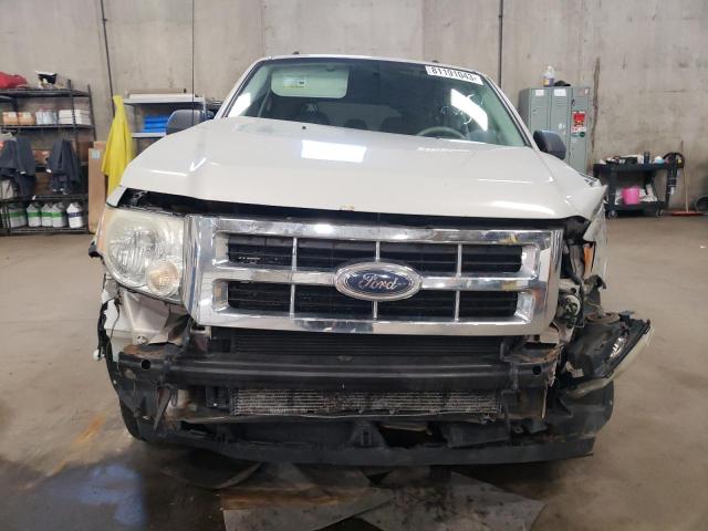 1FMCU93158KE54296 - 2008 FORD ESCAPE XLT WHITE photo 5