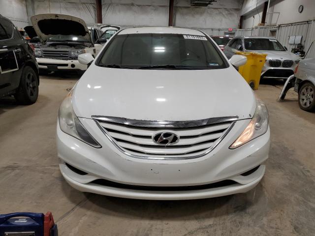 5NPEB4AC6DH540817 - 2013 HYUNDAI SONATA GLS WHITE photo 5