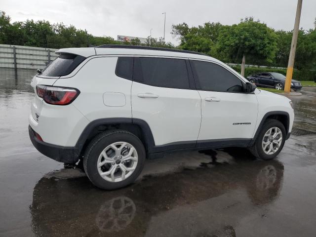 3C4NJDBN9ST544232 - 2025 JEEP COMPASS LATITUDE WHITE photo 3