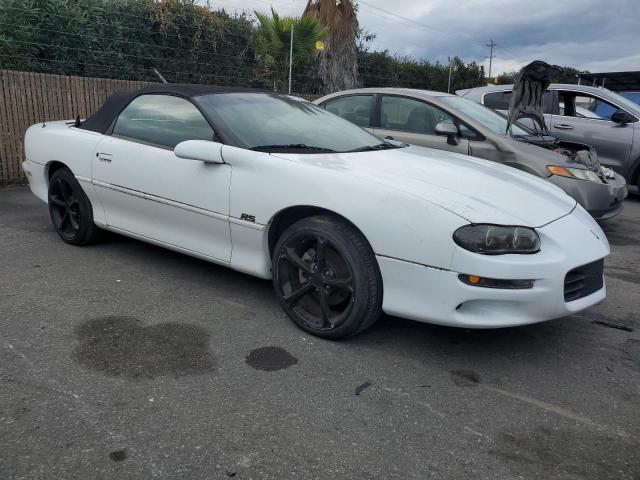 2G1FP32K6Y2160697 - 2000 CHEVROLET CAMARO WHITE photo 4