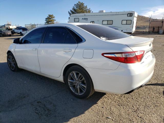 4T1BF1FK1GU177905 - 2016 TOYOTA CAMRY LE WHITE photo 2