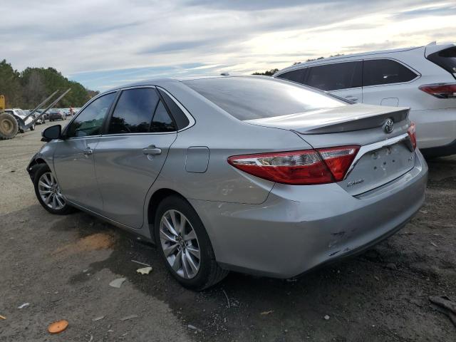 4T1BF1FK3HU799441 - 2017 TOYOTA CAMRY LE SILVER photo 2