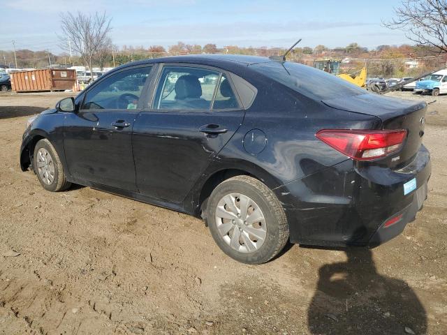 3KPA24ABXJE077022 - 2018 KIA RIO LX BLACK photo 2