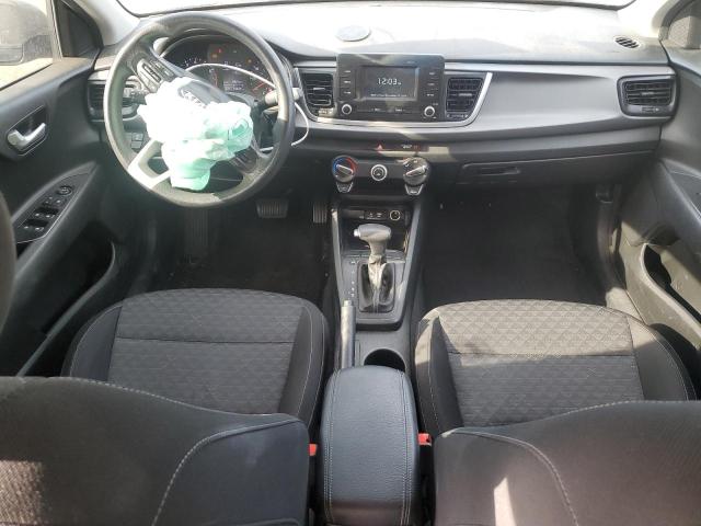 3KPA24ABXJE077022 - 2018 KIA RIO LX BLACK photo 8