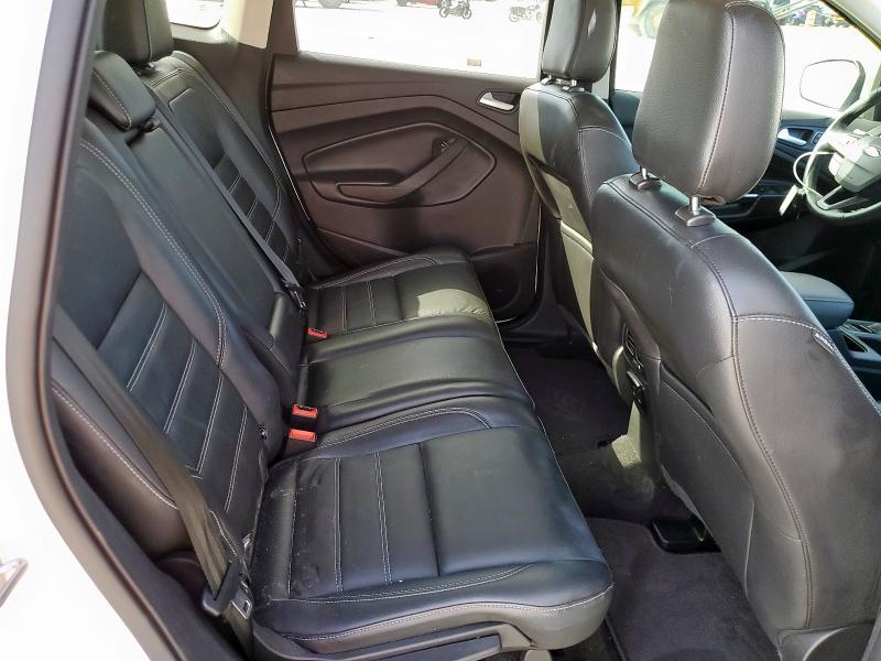 1FMCU9J92JUD58600 - 2018 FORD ESCAPE TITANIUM თეთრი ფოტო 11