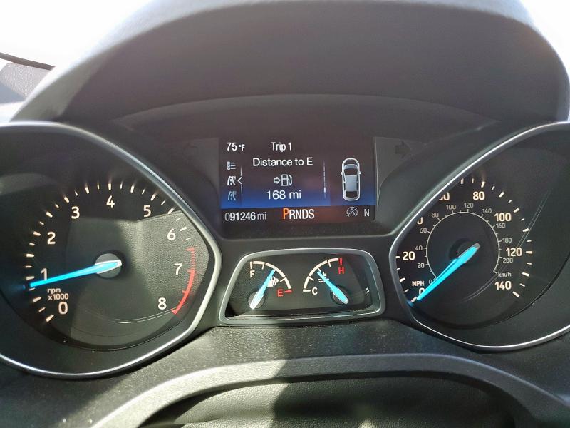 1FMCU9J92JUD58600 - 2018 FORD ESCAPE TITANIUM თეთრი ფოტო 9