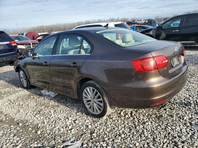 3VWLX7AJ3BM360420 - 2011 VOLKSWAGEN JETTA SEL BROWN photo 2