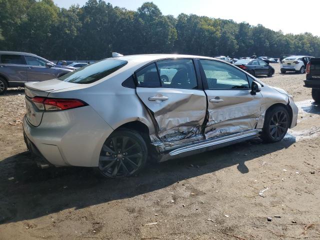 5YFS4MCE6RP174315 - 2024 TOYOTA COROLLA SE Արծաթագույն լուսանկար 3