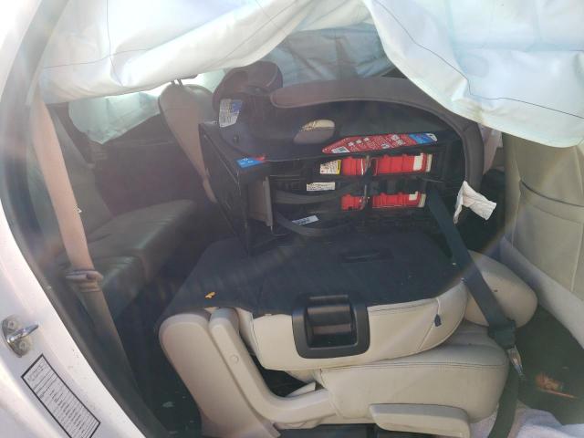 5GAERBKW3KJ257855 - 2019 BUICK ENCLAVE ESSENCE 白色 照片 11