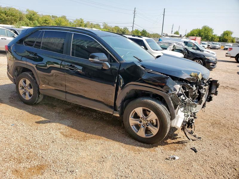 4T3RWRFV4SU177100 - 2025 TOYOTA RAV4 XLE BLACK photo 4