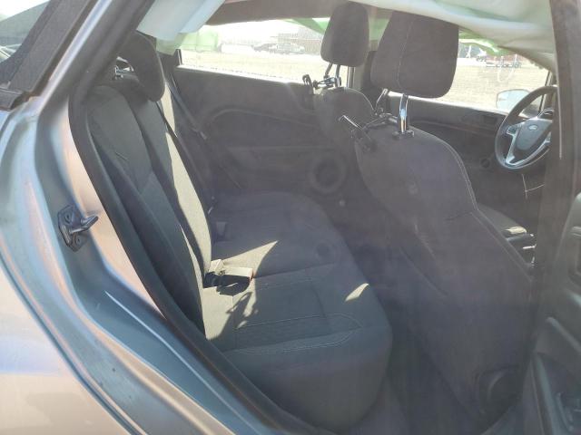 3FADP4BJ5KM149049 - 2019 FORD FIESTA SE 银色 照片 10