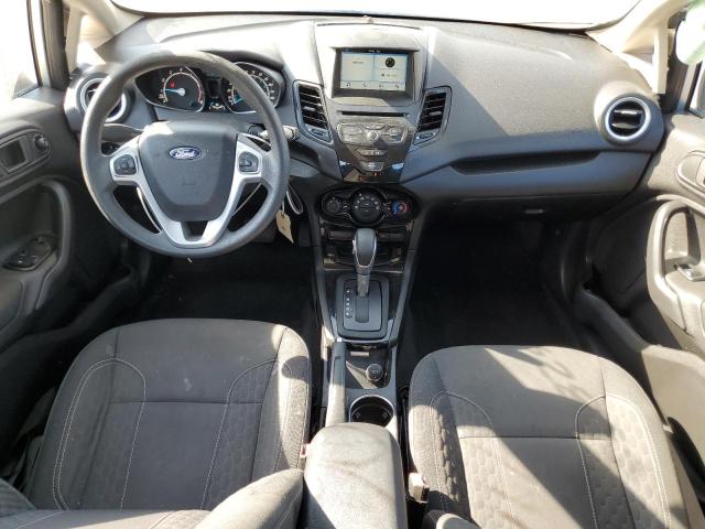 3FADP4BJ5KM149049 - 2019 FORD FIESTA SE 银色 照片 8