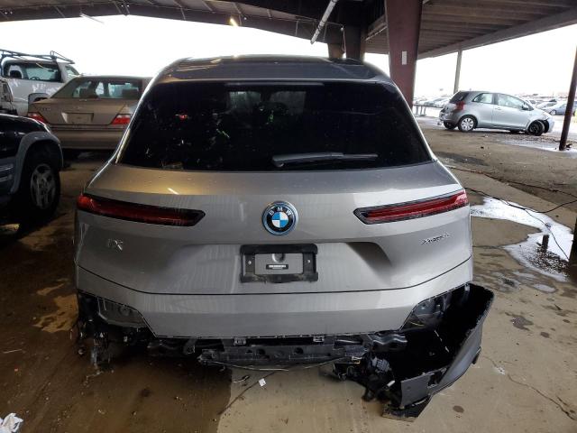 WB523CF05PCM22164 - 2023 BMW IX XDRIVE50 SILVER photo 6