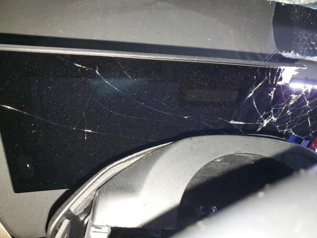 WB523CF05PCM22164 - 2023 BMW IX XDRIVE50 SILVER photo 9