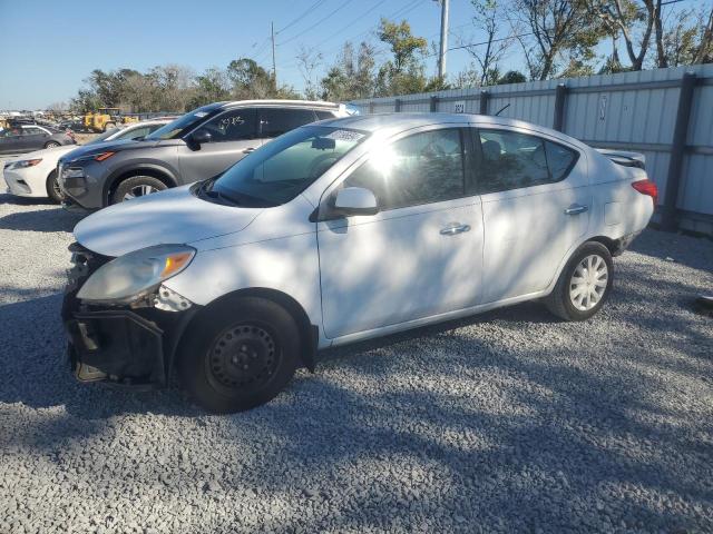 2014 NISSAN VERSA S, 