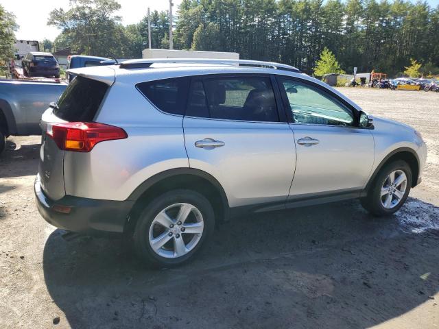 2T3RFREV2EW203294 - 2014 TOYOTA RAV4 XLE 银色 照片 3
