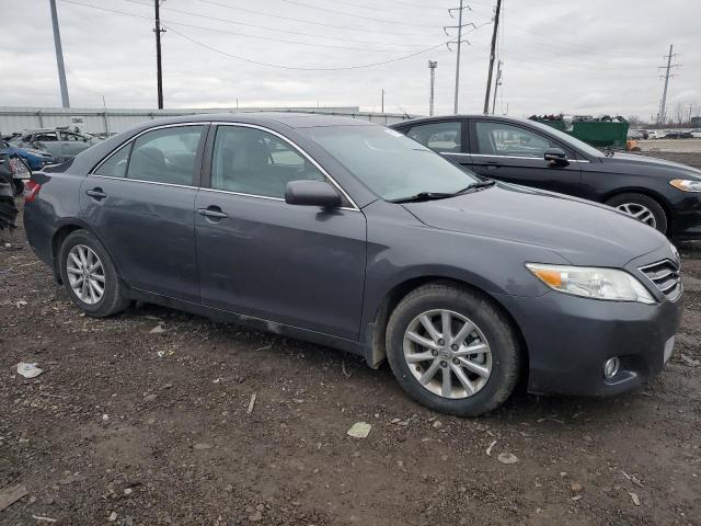 4T1BK3EK0BU631451 - 2011 TOYOTA CAMRY SE GRAY photo 4