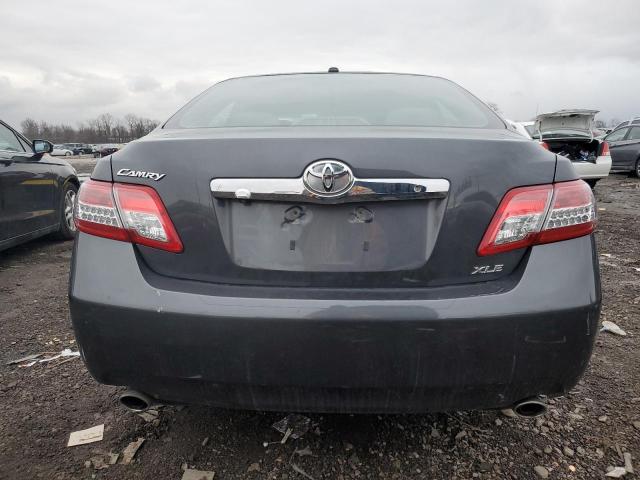 4T1BK3EK0BU631451 - 2011 TOYOTA CAMRY SE GRAY photo 6