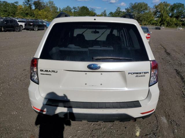 JF2SHADC9CH401100 - 2012 SUBARU FORESTER 2.5X PREMIUM WHITE photo 6
